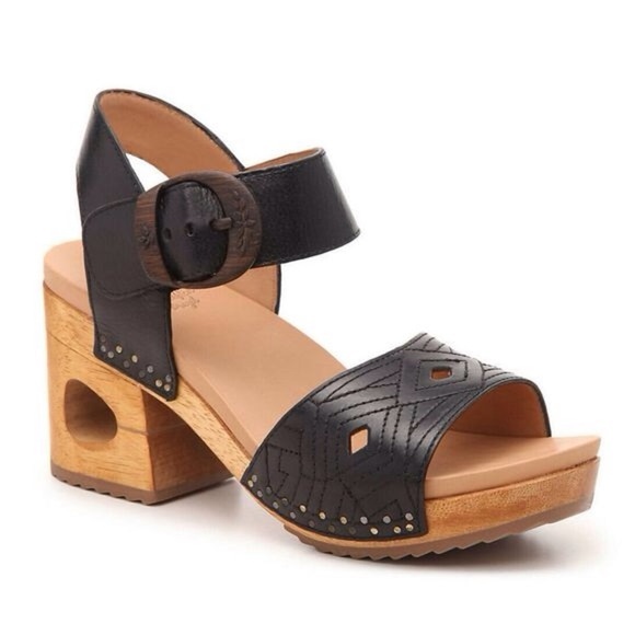 Dansko Womens Odele Black Tumbled Calf Block Heeled Sandals Size 40 (9.5-10 US) - Picture 1 of 12